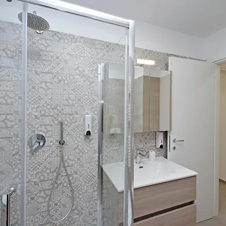 Apartment Ych- Bagnera Rome